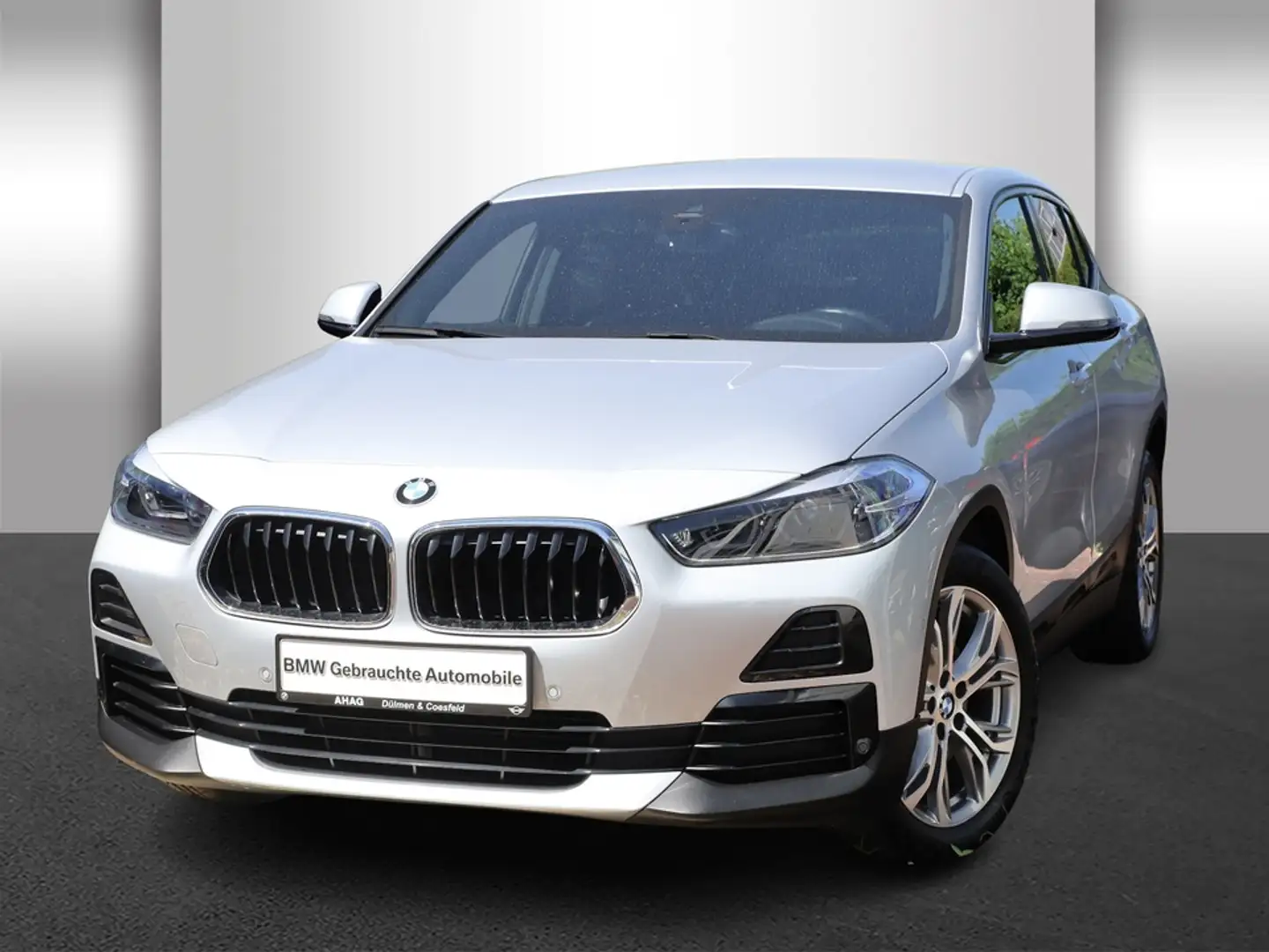 BMW X2 xDrive20d Advantage Plus Steptronic Aut. EDC Silber - 2