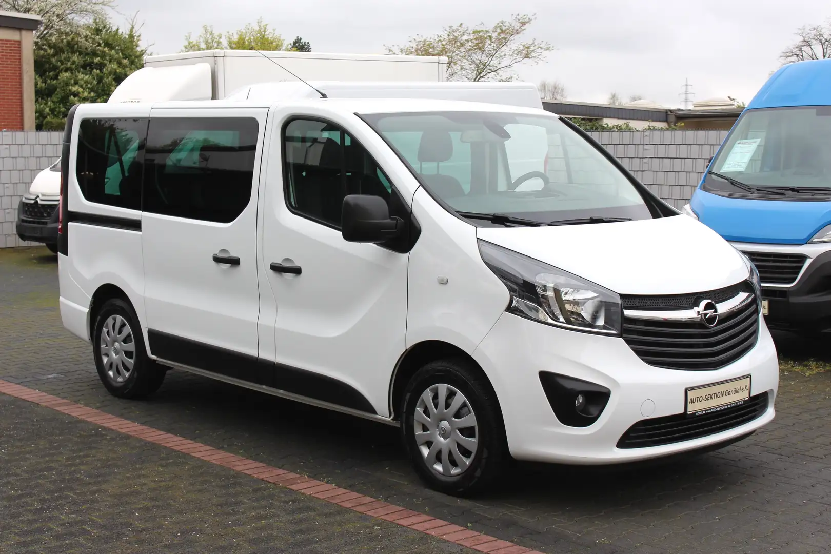 Opel Vivaro 1.6 L1H1 145 *8-Sitz*Klima*Kam*Navi*AHK Weiß - 1