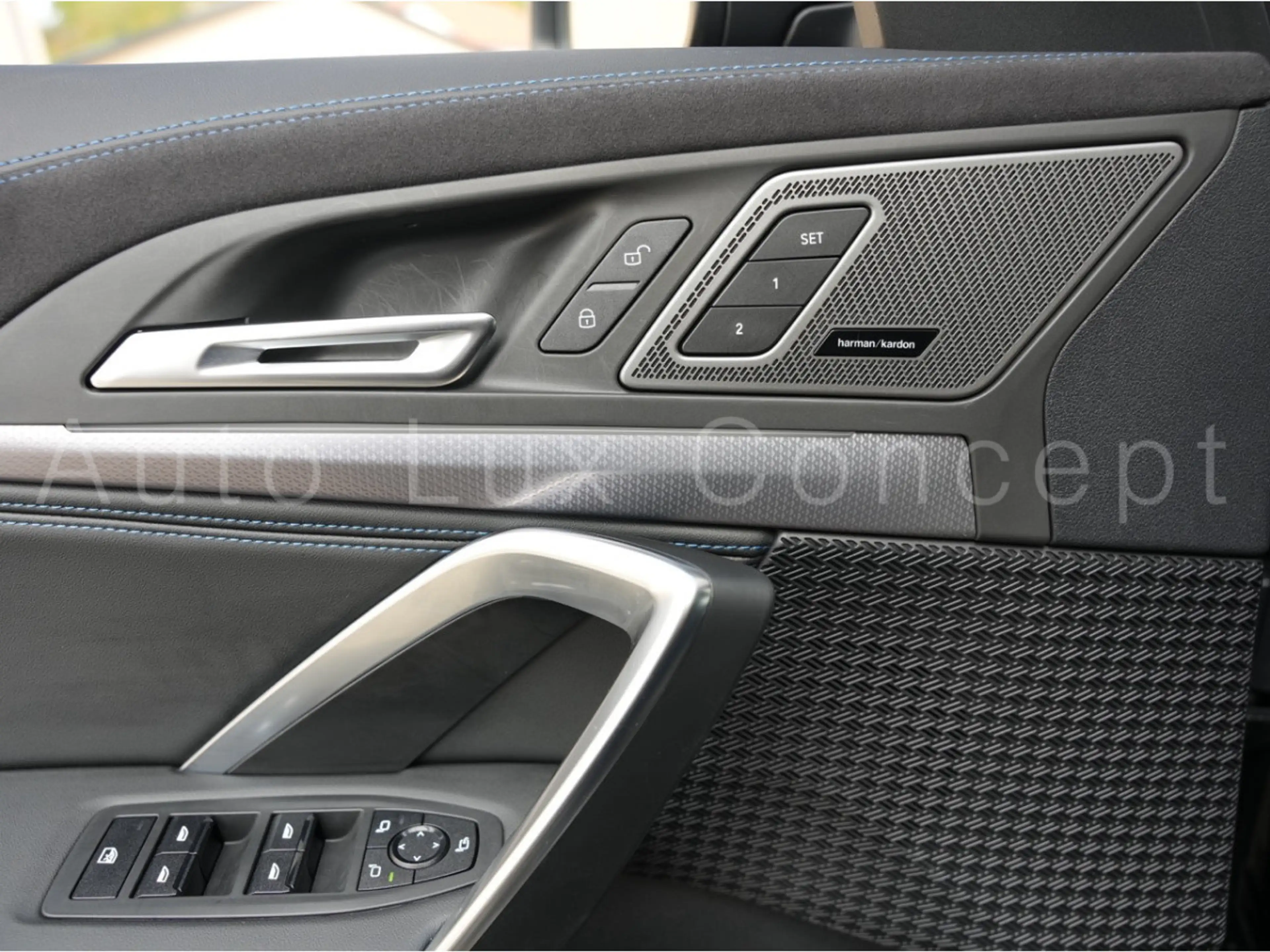 BMW X2 sDrive20d M Sport/Pano/AHK/eSitze/360°/Harman — photo 11