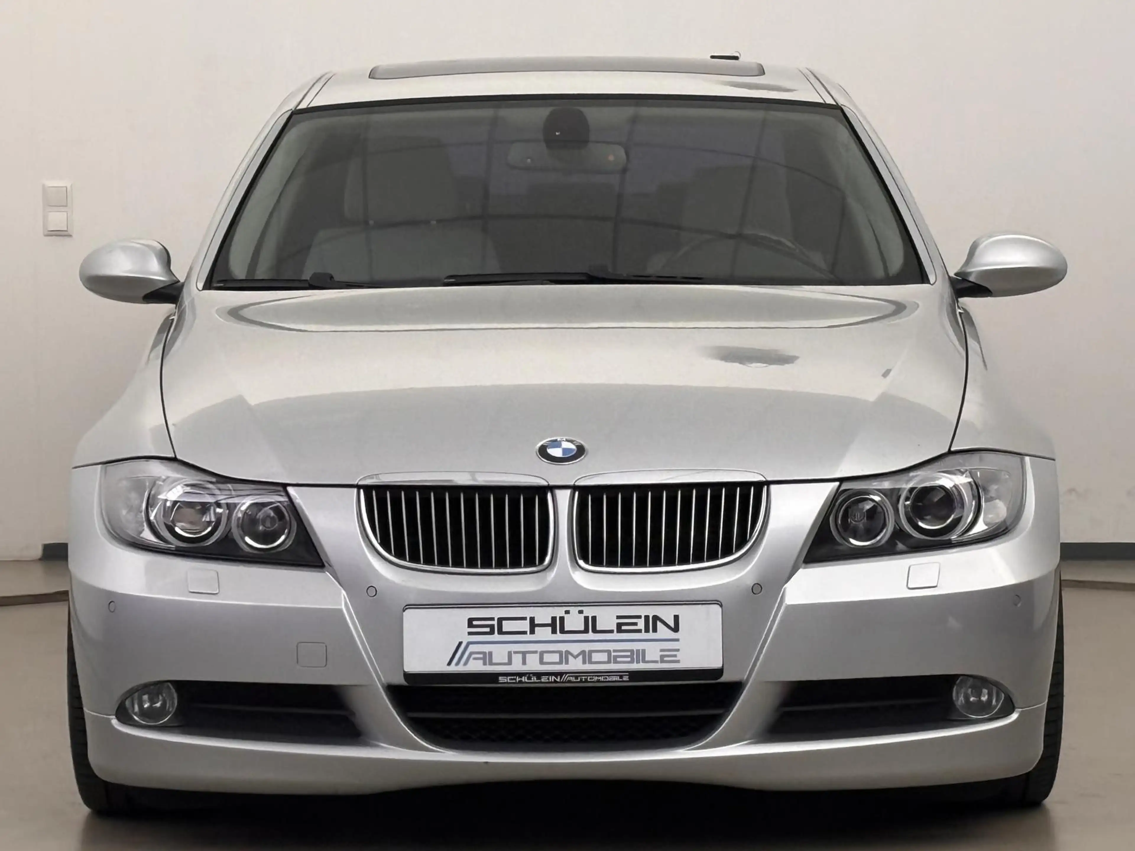 BMW 325 d *Klimaautomatik*Xenon*19 Zoll*PDC* — photo 3