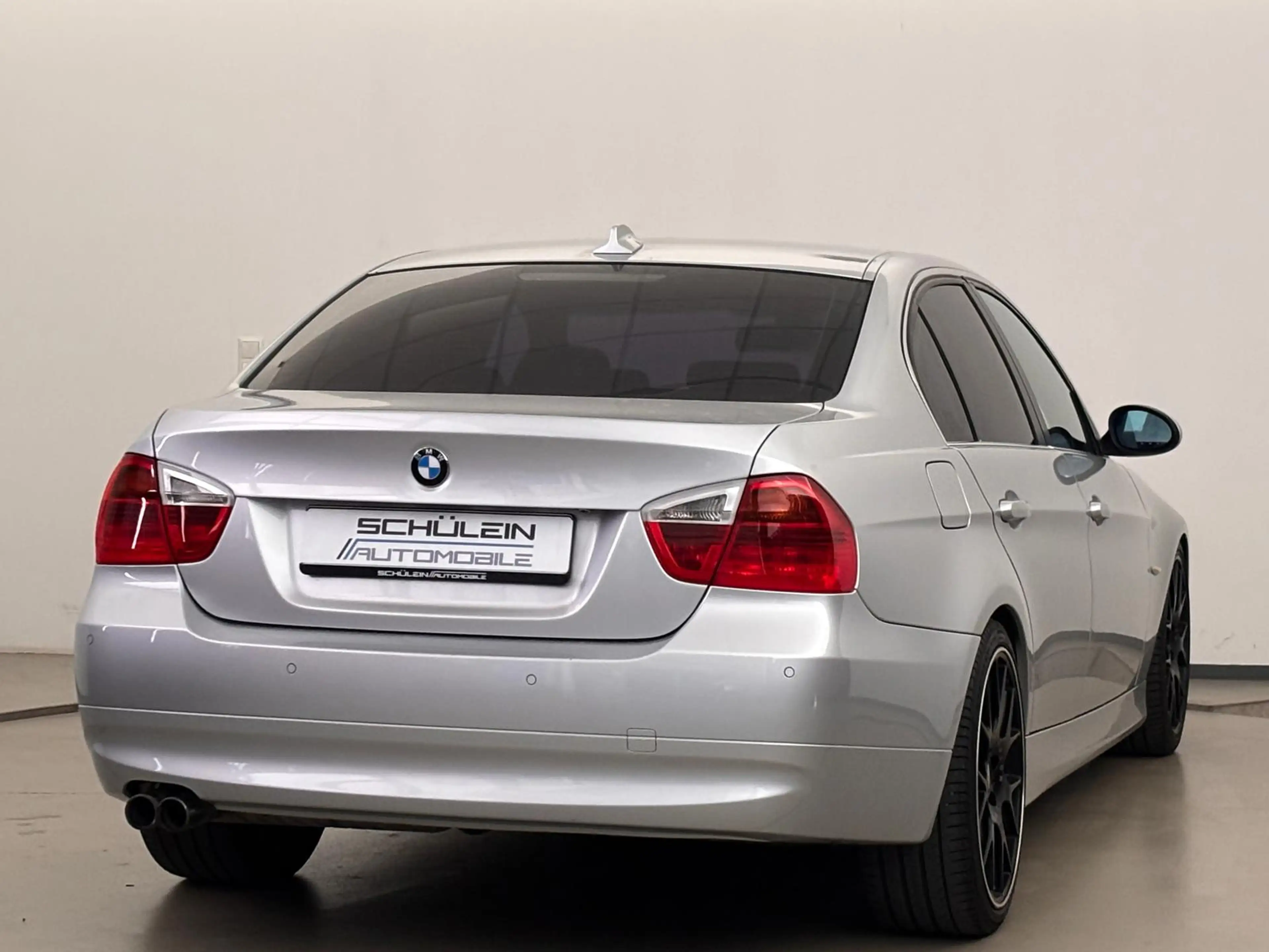 BMW 325 d *Klimaautomatik*Xenon*19 Zoll*PDC* — photo 7