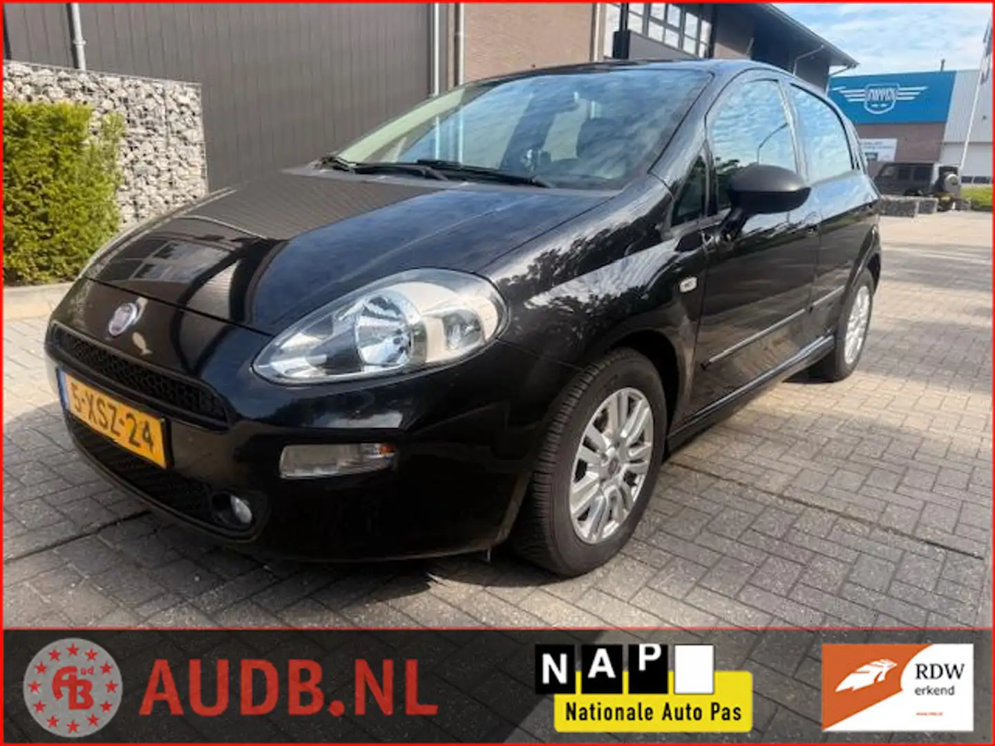 Fiat Punto Evo 0.9 TwinAir Street| 5 DEURS| AIRCO|NAVIGATIE| SPOR Schwarz - 1