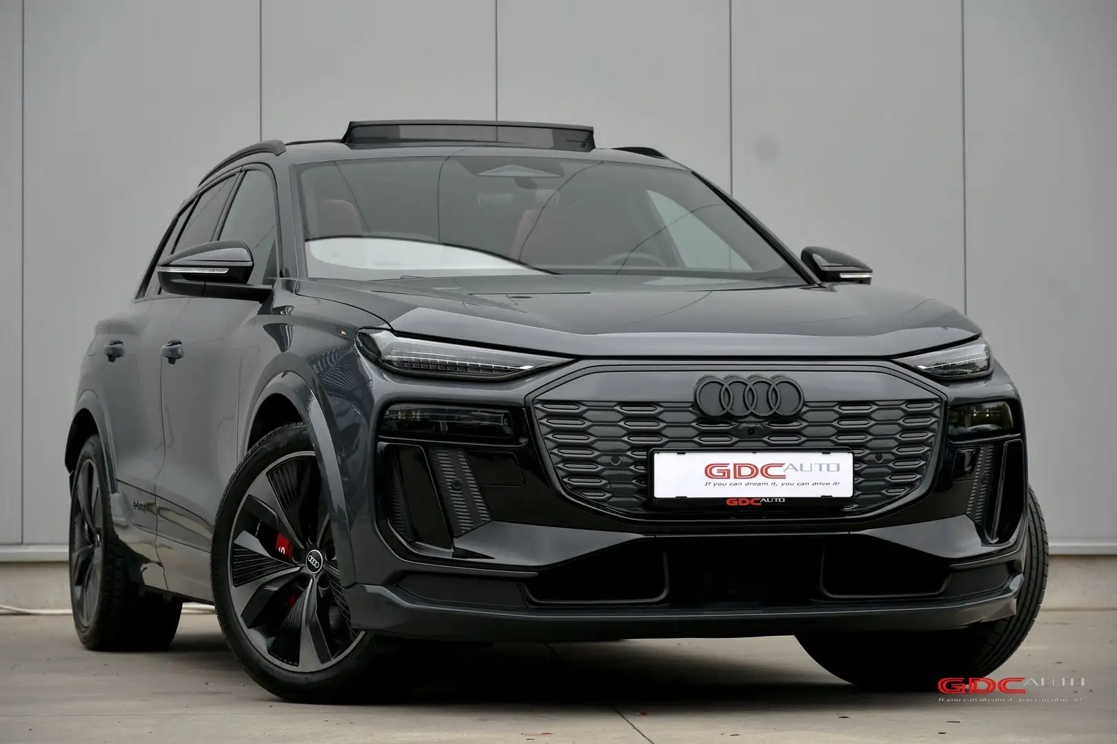 Audi SQ6 E-tron quattro edition one grey I NP €125.149 Gris - 1
