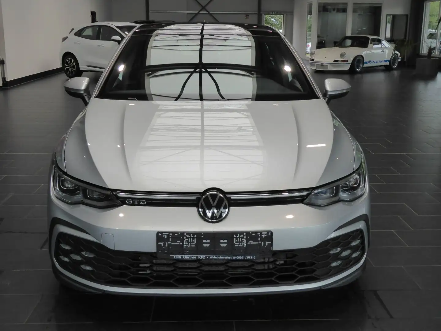Volkswagen Golf 2.0 TDI SCR DSG GTD 8-fach Lenkradhzg PDC Silber - 2