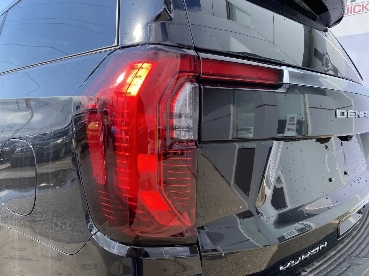 GMC Yukon photo GMC Yukon