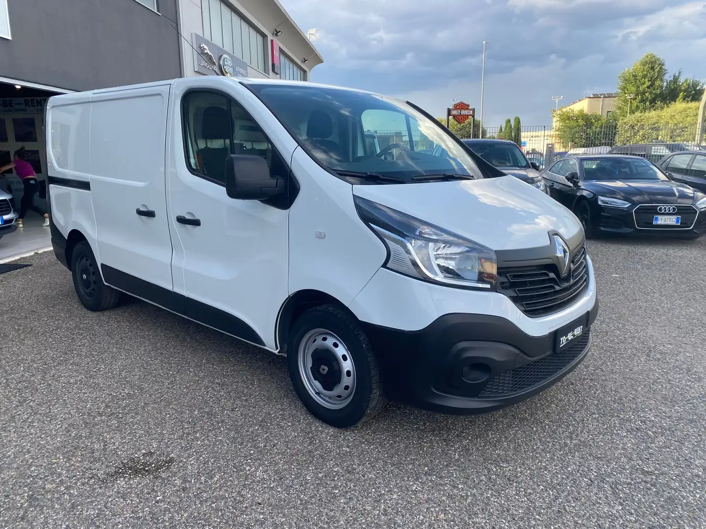 Renault Trafic Confort DCI 120 CV PC-TN 1.6 FURGONE + IVA Blanc - 2