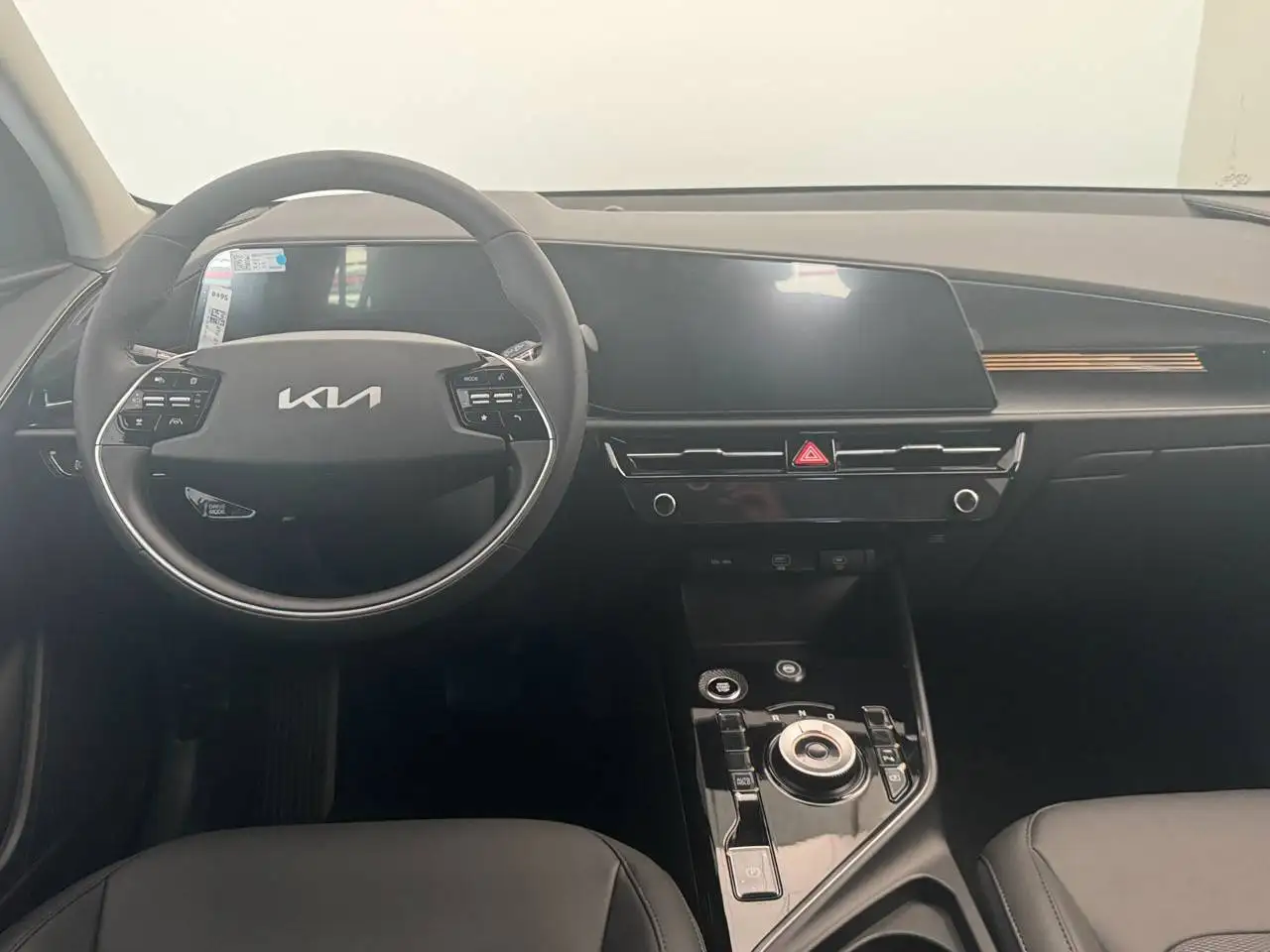 Kia Niro 2026 — фото 11