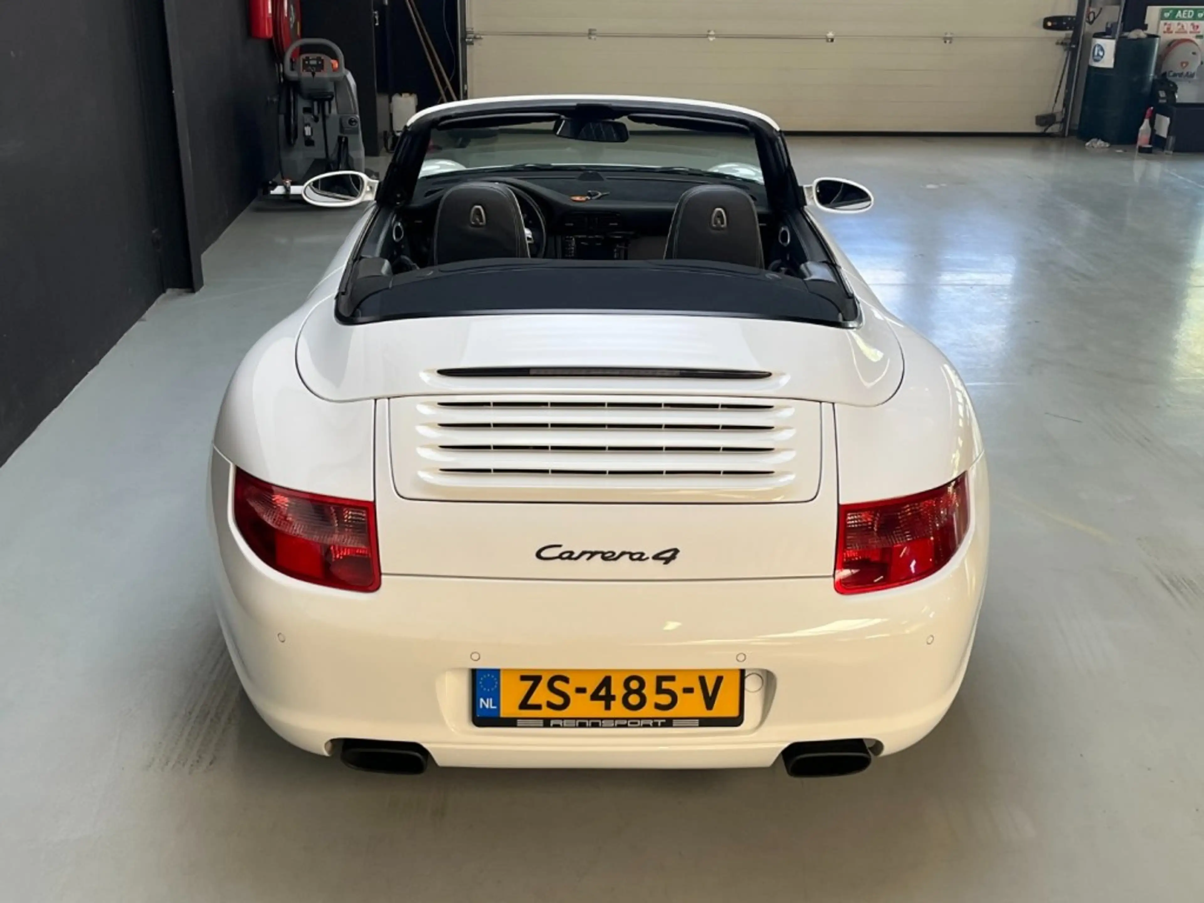 Porsche 997 Carrera 4 Cabriolet (997) â Timeless Elegance — photo 5