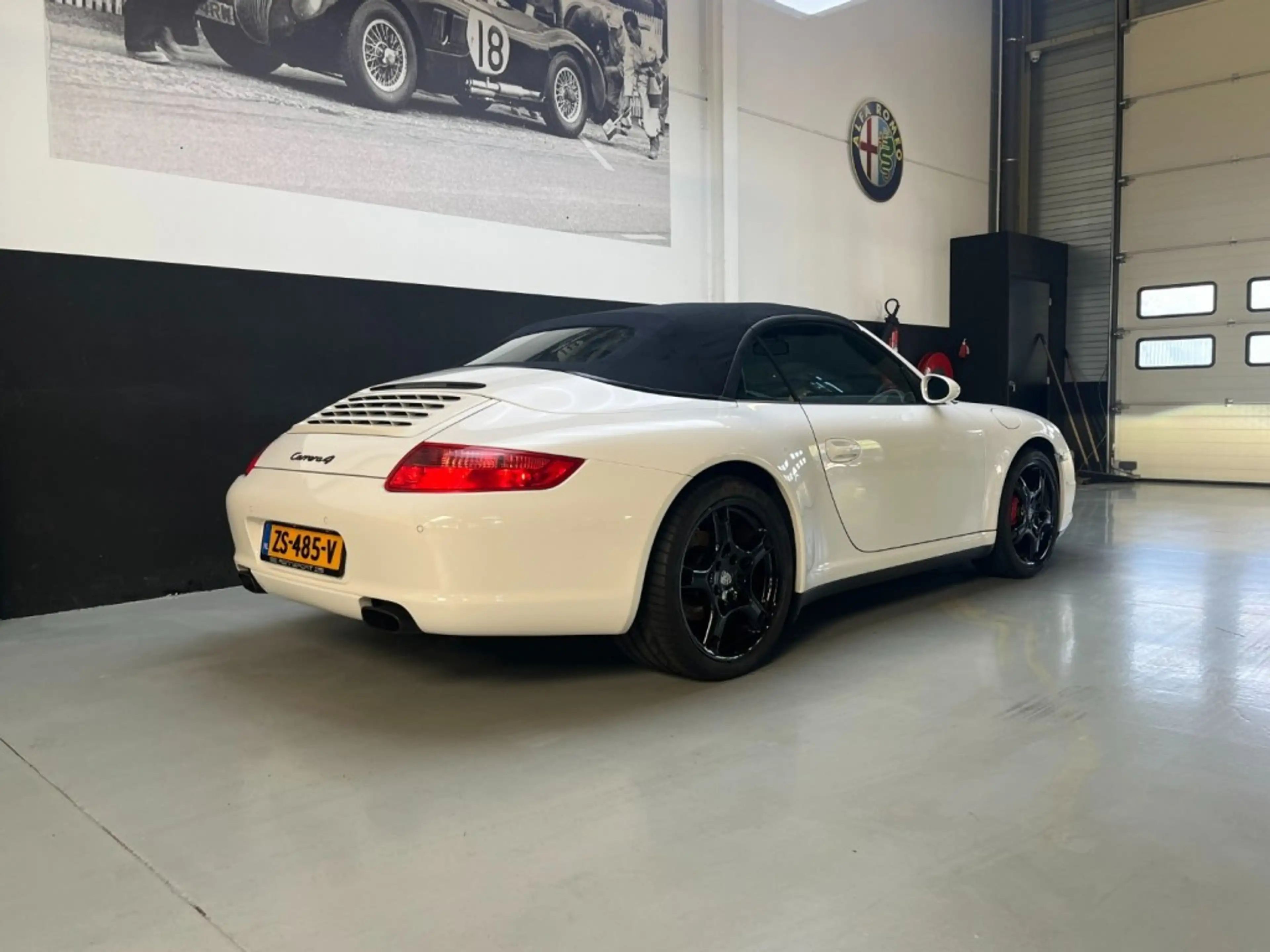 Porsche 997 Carrera 4 Cabriolet (997) â Timeless Elegance — photo 23
