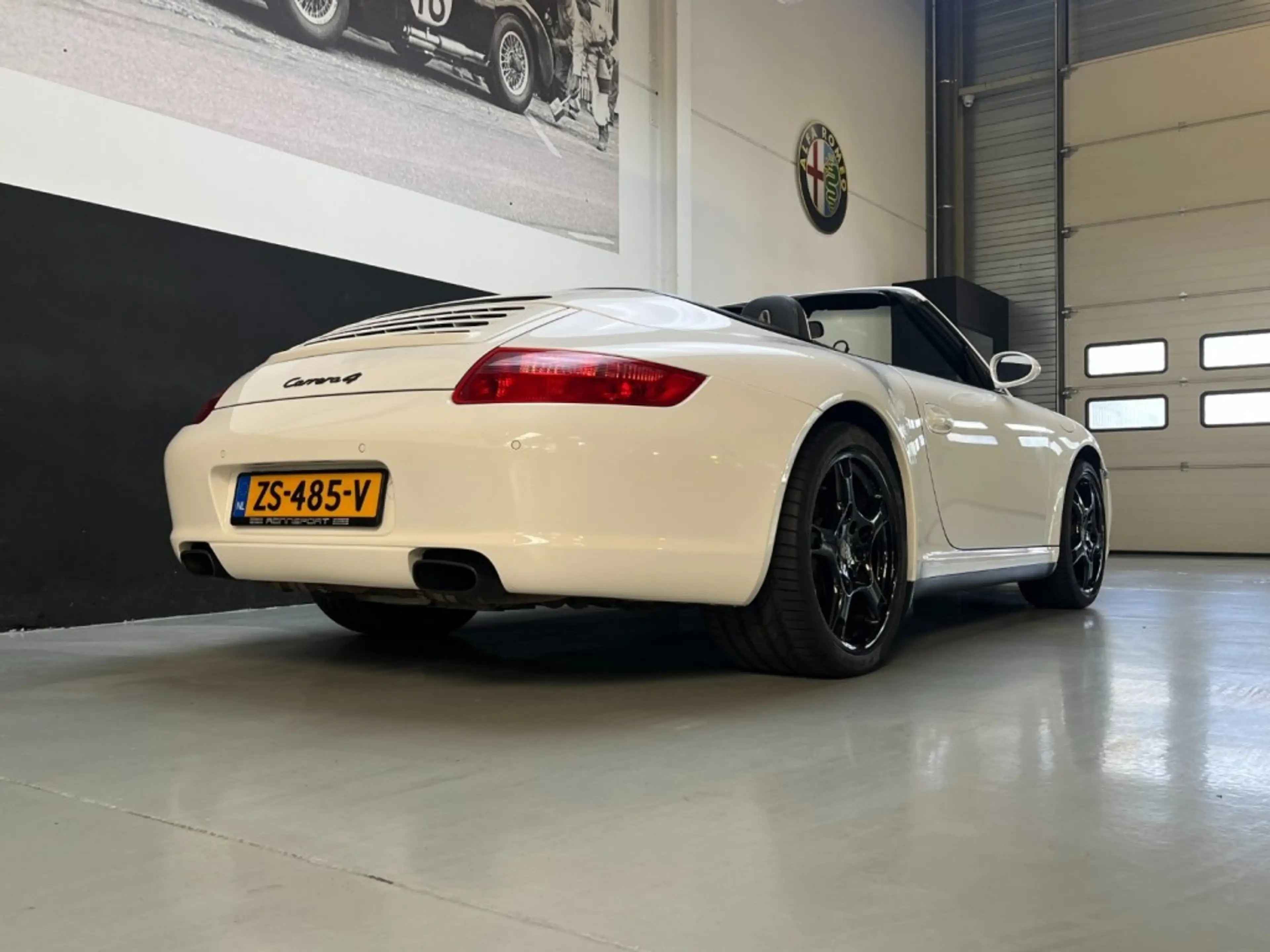 Porsche 997 Carrera 4 Cabriolet (997) â Timeless Elegance — photo 37