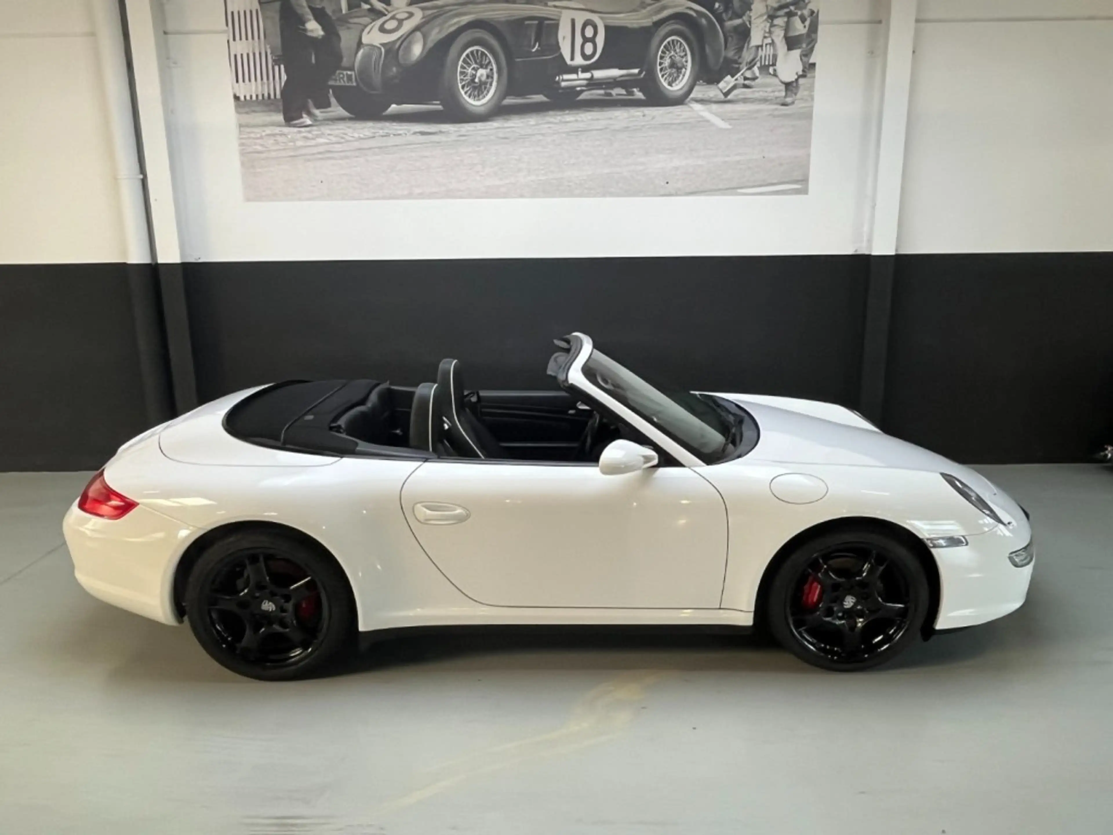 Porsche 997 Carrera 4 Cabriolet (997) â Timeless Elegance — photo 34