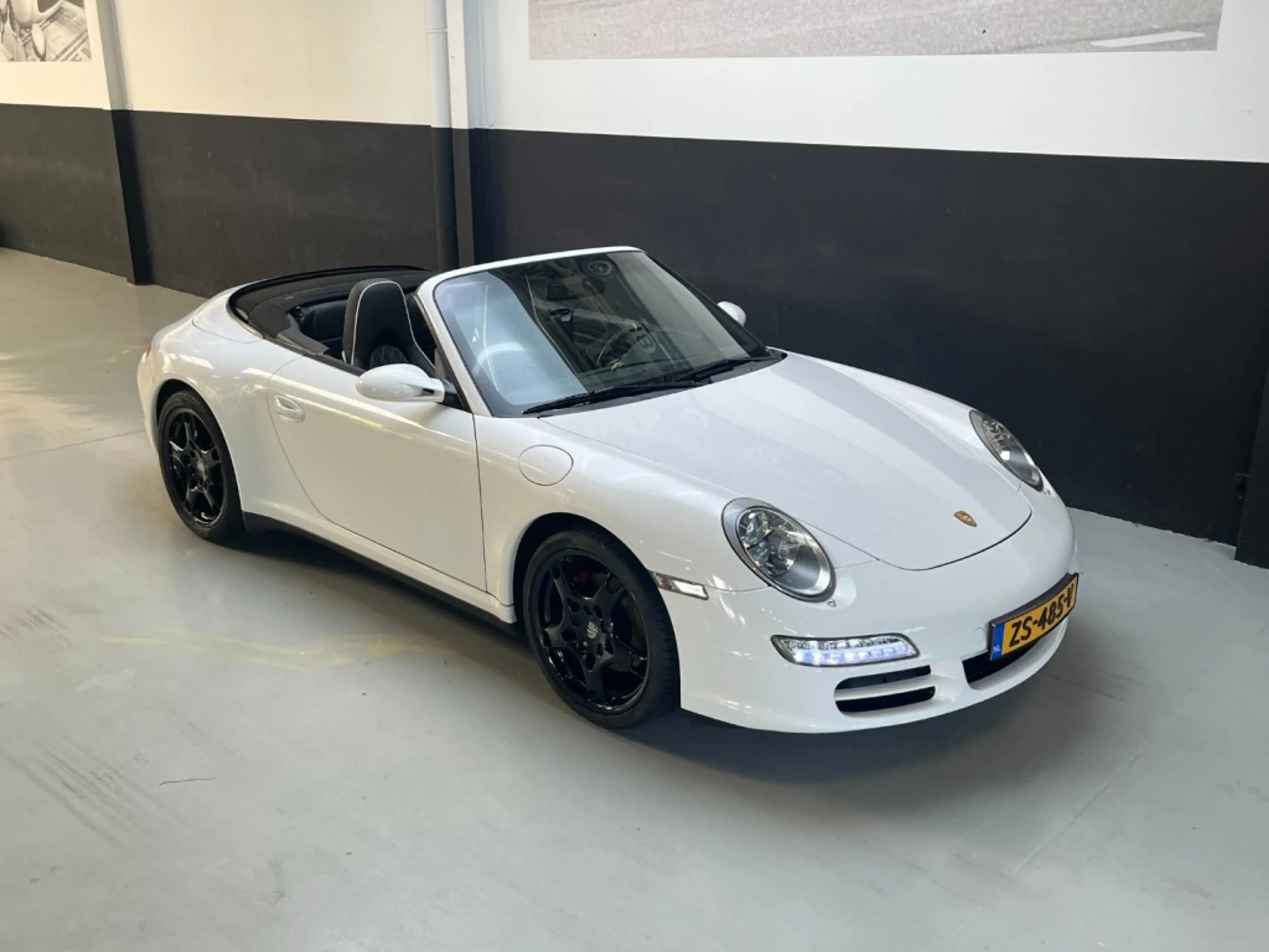 Porsche 997 Carrera 4 Cabriolet (997) â Timeless Elegance — photo 29