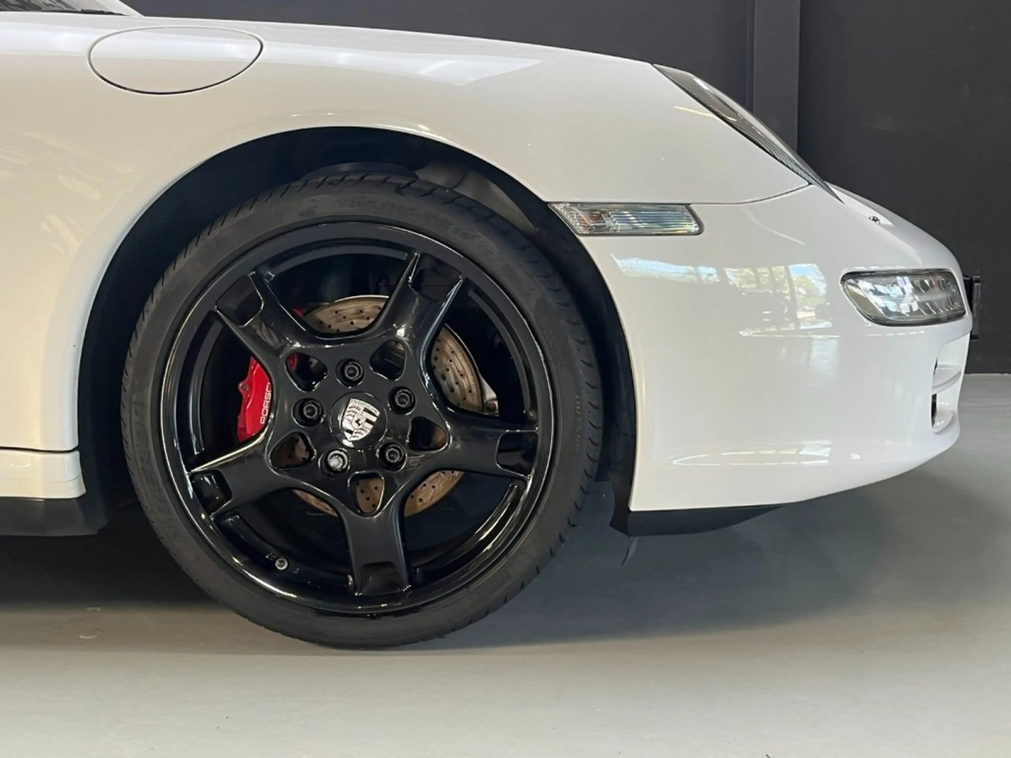 Porsche 997 Carrera 4 Cabriolet (997) â Timeless Elegance — photo 10