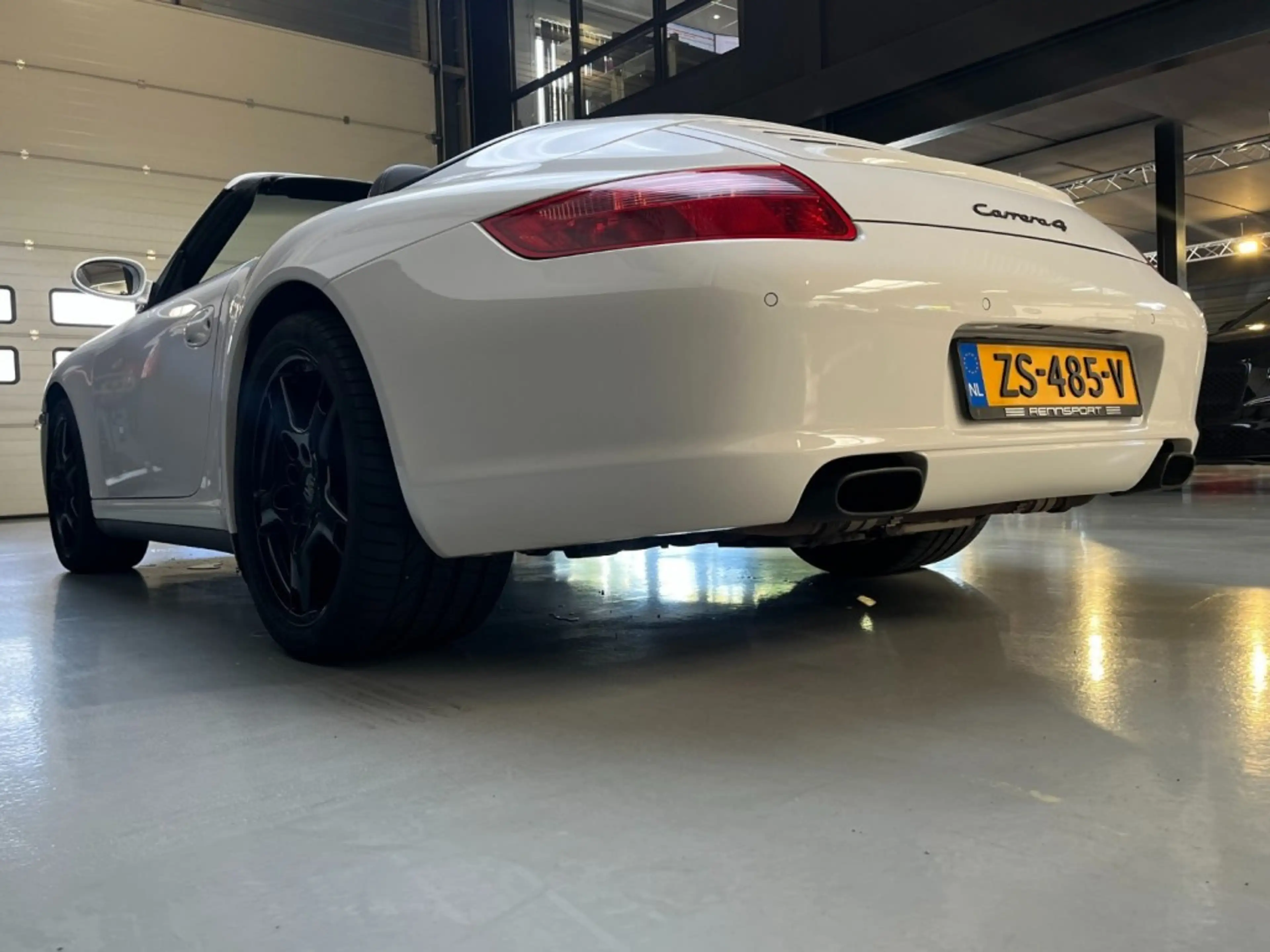 Porsche 997 Carrera 4 Cabriolet (997) â Timeless Elegance — photo 42