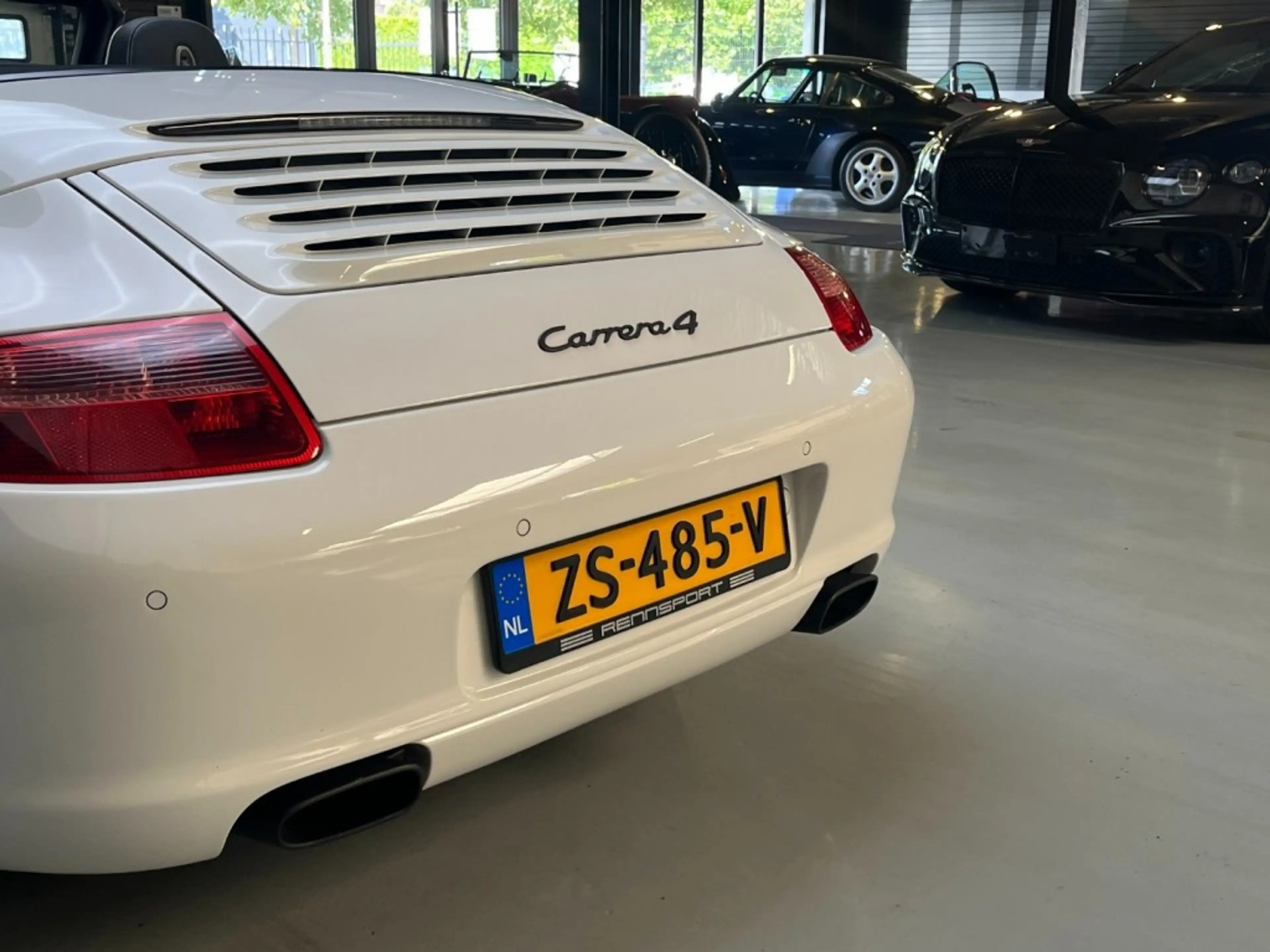 Porsche 997 Carrera 4 Cabriolet (997) â Timeless Elegance — photo 41