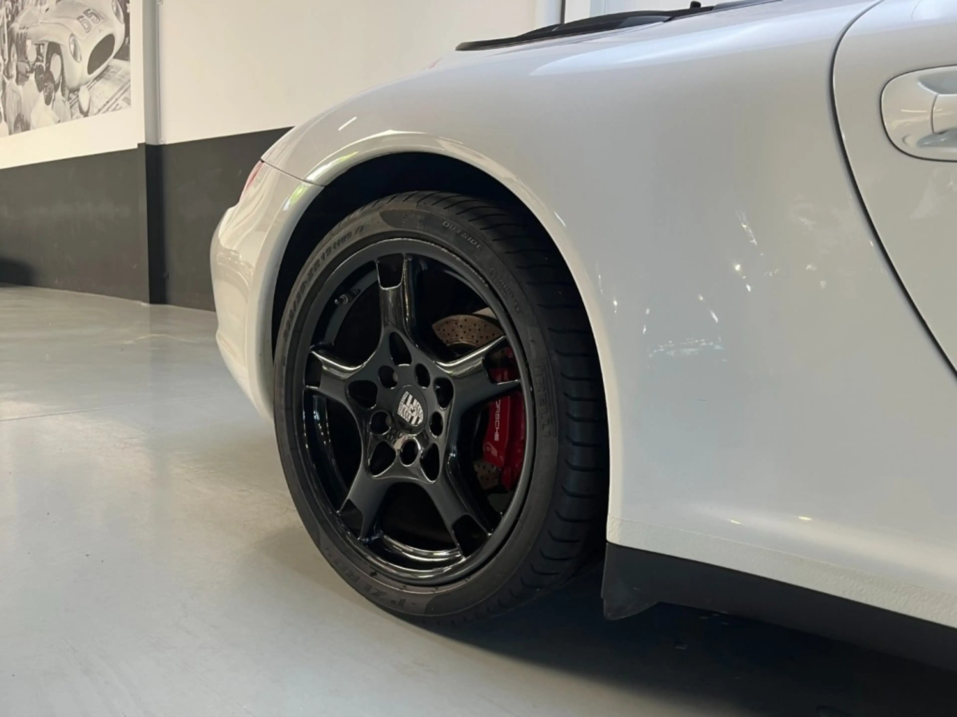 Porsche 997 Carrera 4 Cabriolet (997) â Timeless Elegance — photo 36