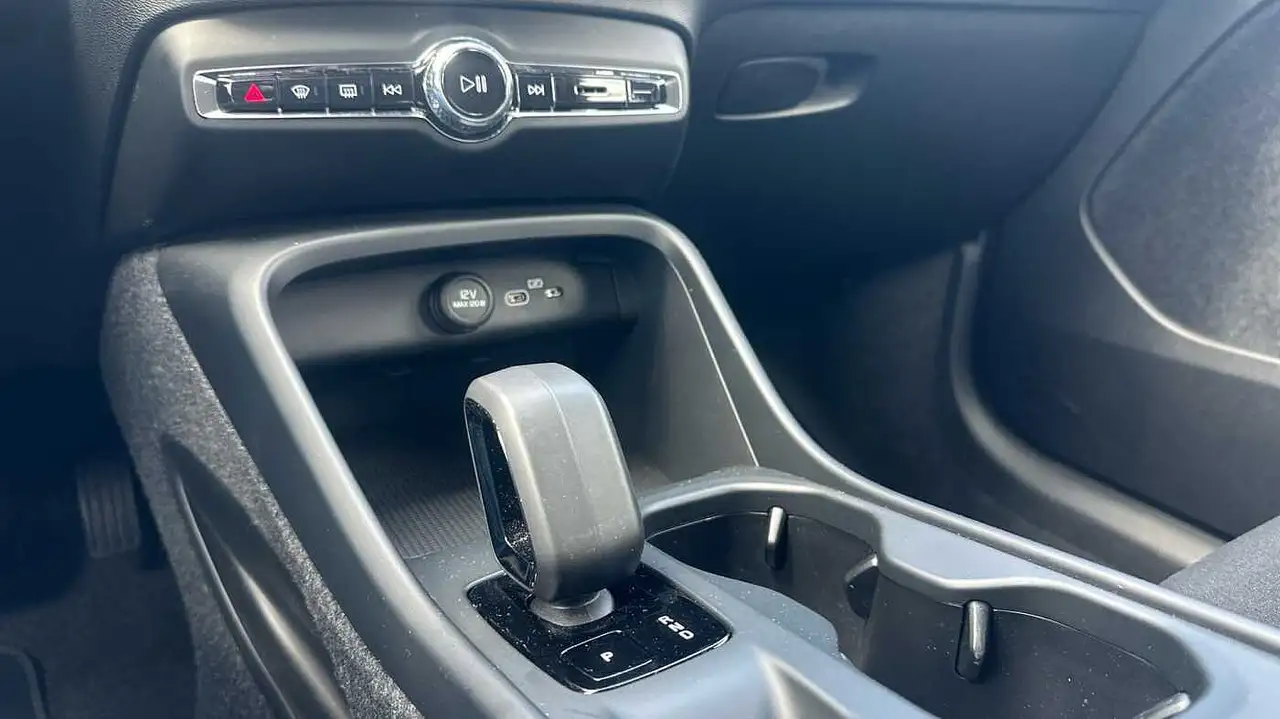 Volvo XC40 Essential B3 Mild-hybride Park Assist V+A Came, миниатюра 15