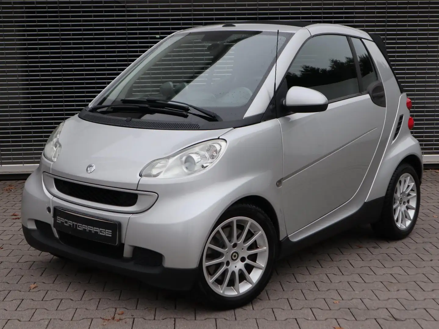 smart forTwo Cabrio Klima SHZ Alu Lichtpaket Uhr & DZM Silber - 1