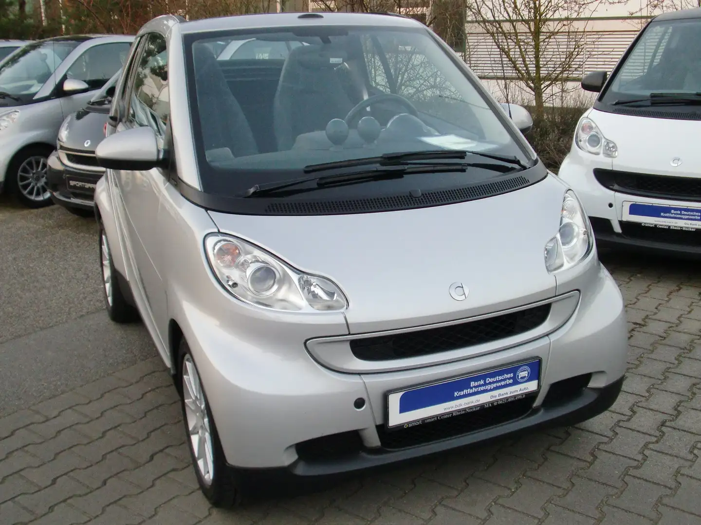 smart forTwo Cabrio Klima SHZ Alu Lichtpaket Uhr & DZM Silber - 1