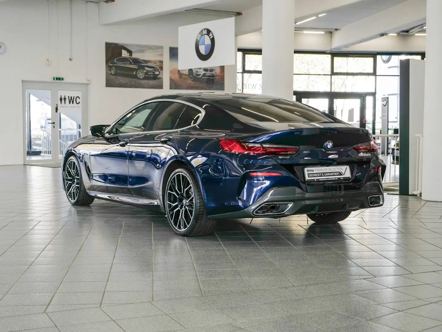 BMW M850 i xDrive M-Sport Aut Nav Laser Pano Komfzg Albastru - 2