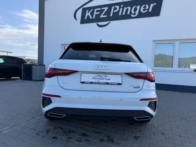 Audi A3 view 6