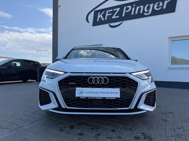 Audi A3 view 3