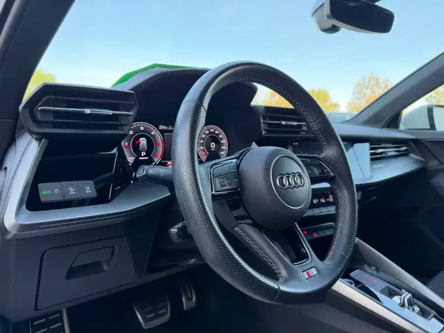 Audi A3 view 9