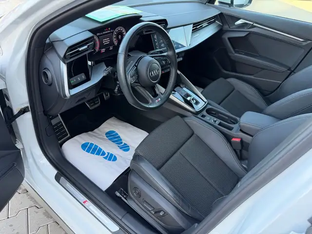 Audi A3 view 10