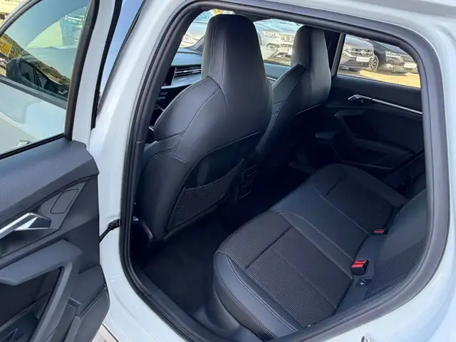 Audi A3 view 16