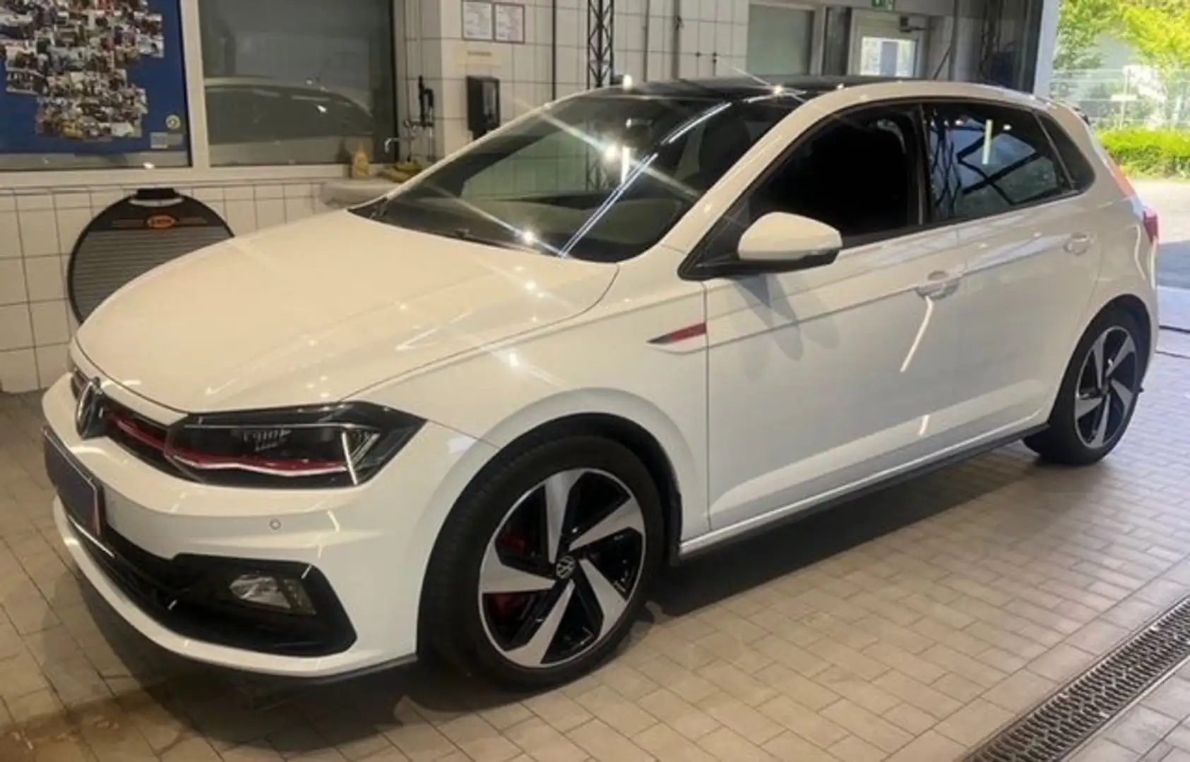 Volkswagen Polo GTI Polo 5p 2.0 tsi GTI 200cv dsg Blanc - 1