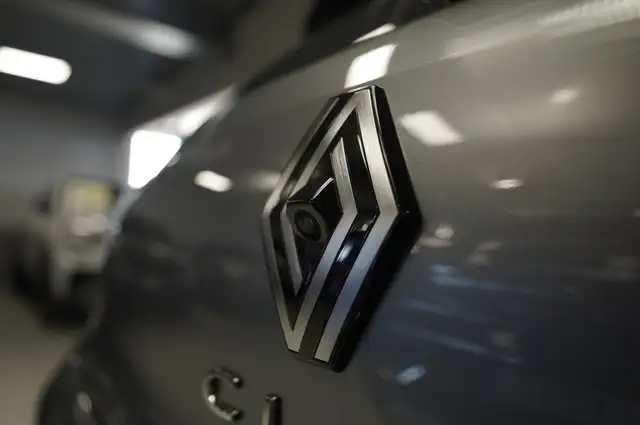 Renault Clio view 10