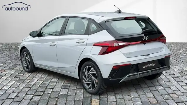 Hyundai i20 view 2