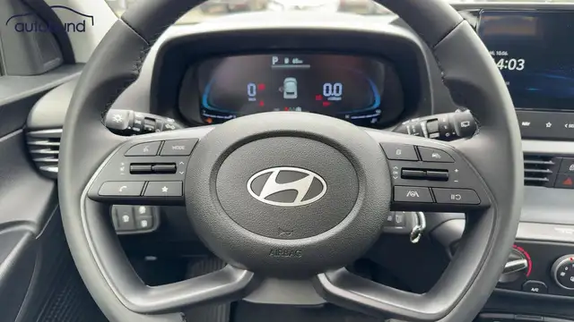 Hyundai i20 view 10