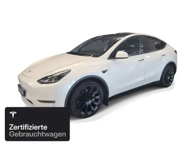 Tesla Model Y Long Range AWD