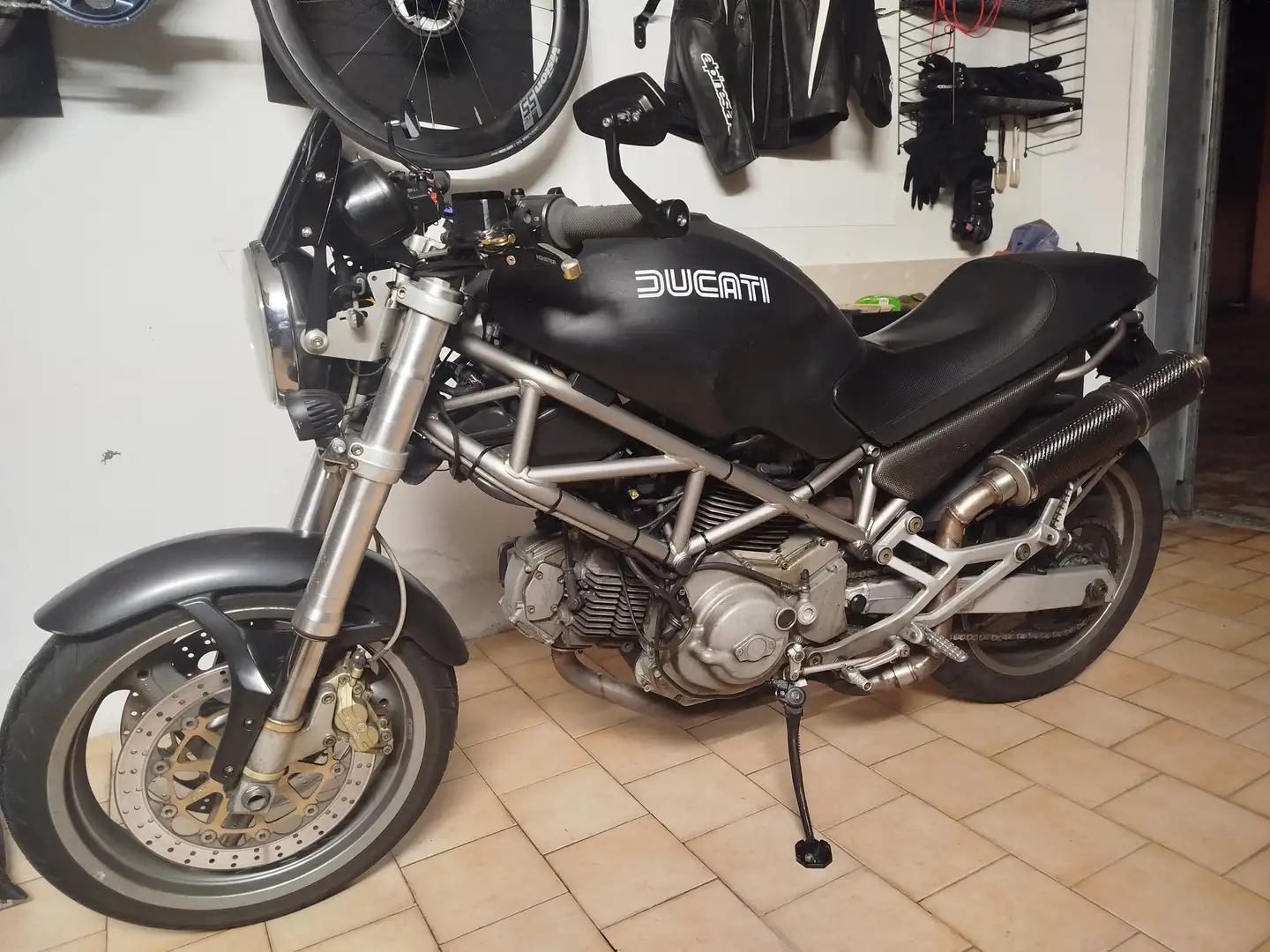 Ducati Monster 620 Dark Чёрный - 1
