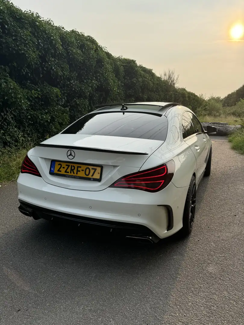 Mercedes-Benz CLA 180 Ambition Wit - 2