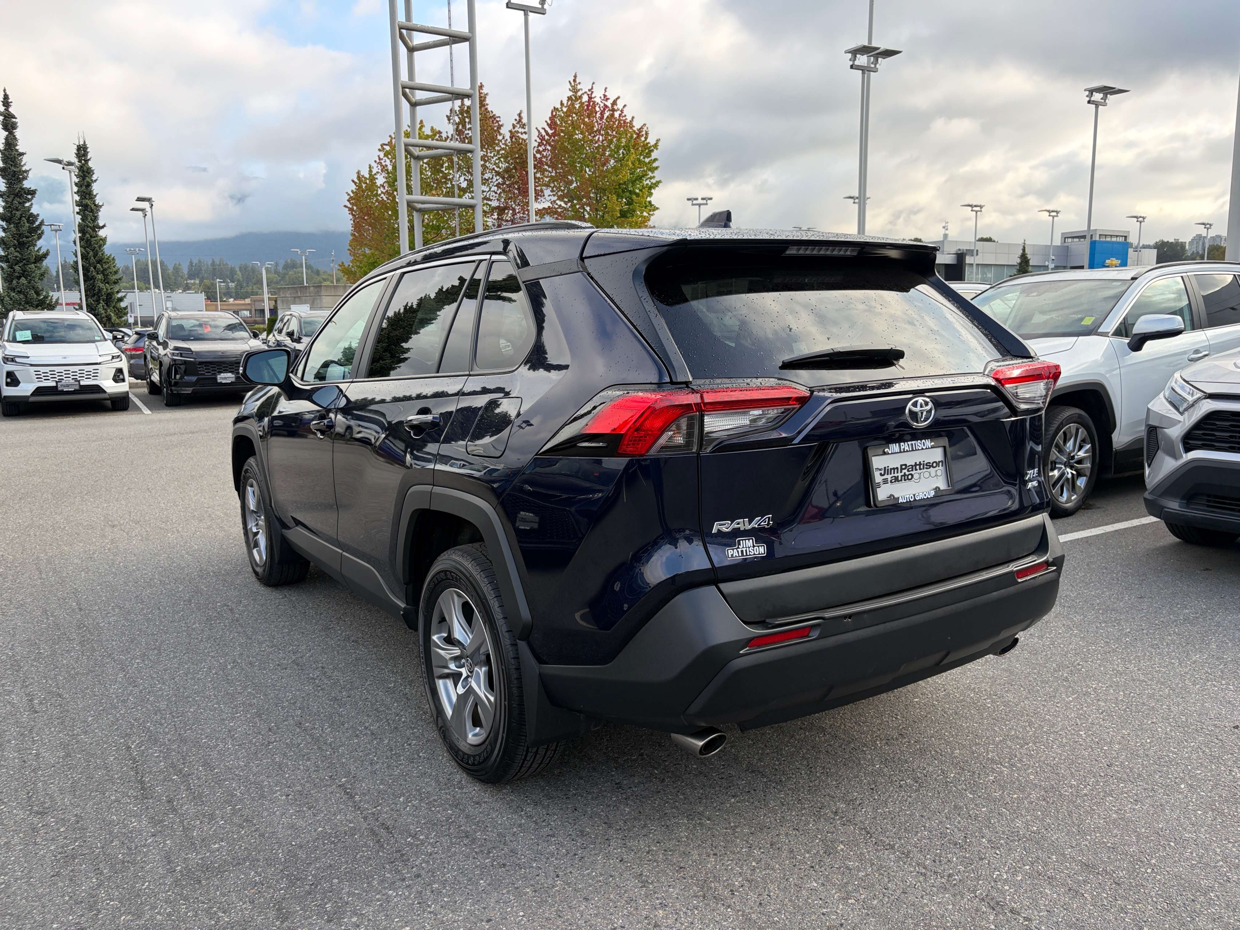 2024 Toyota RAV4 XLE AWD — снимка 1