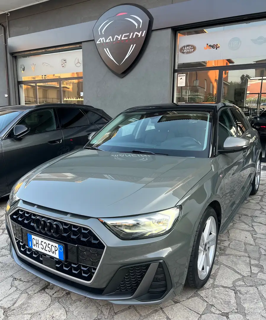 Audi A1 A1 Sportback 30 1.0 tfsi SLine Edition 110cv Grigio - 1