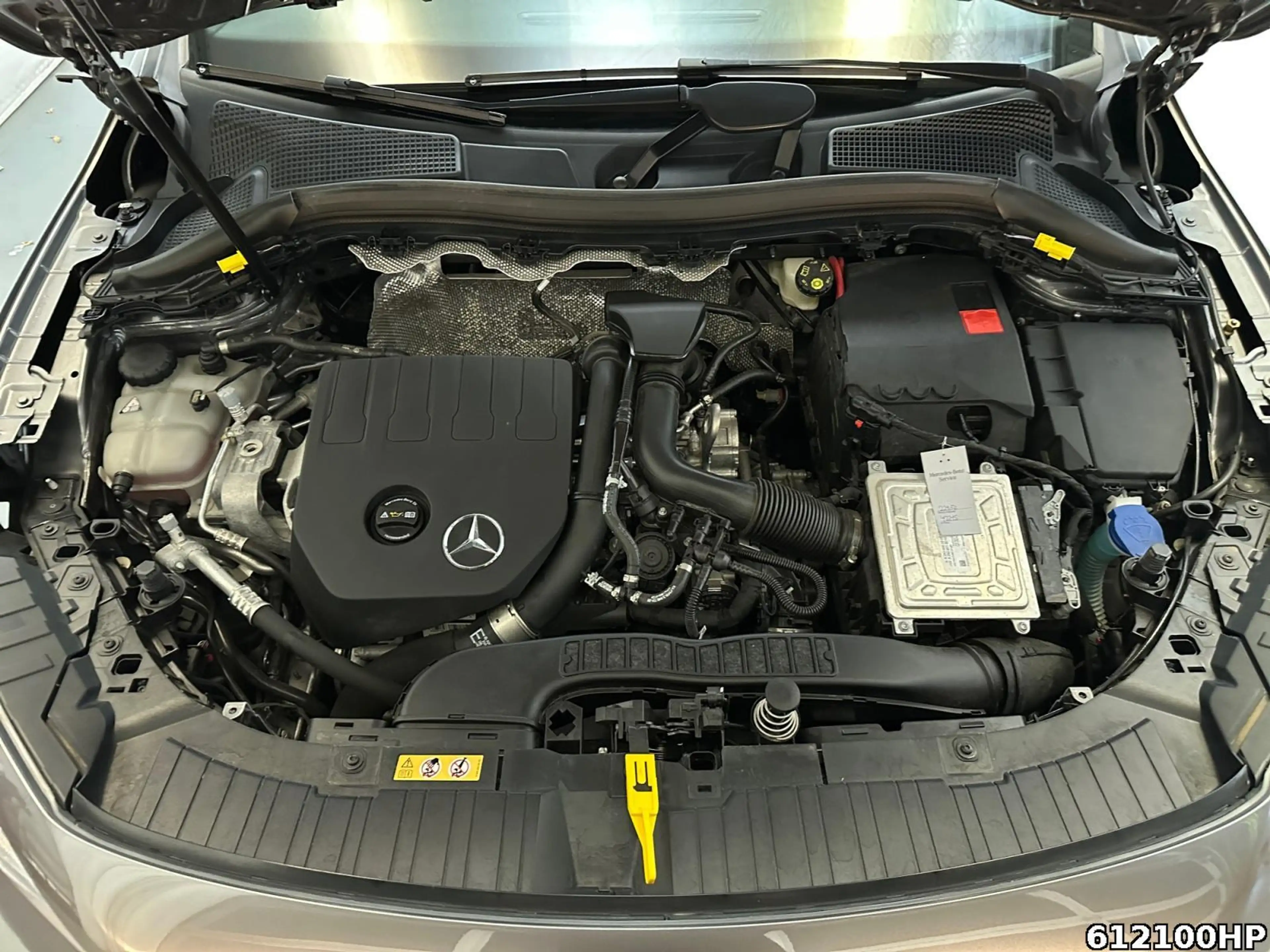 Mercedes-Benz GLA 200 Progressive Night AHK Kamera Soundsyst. — photo 14