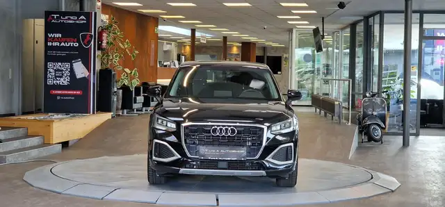 Audi Q2 view 2