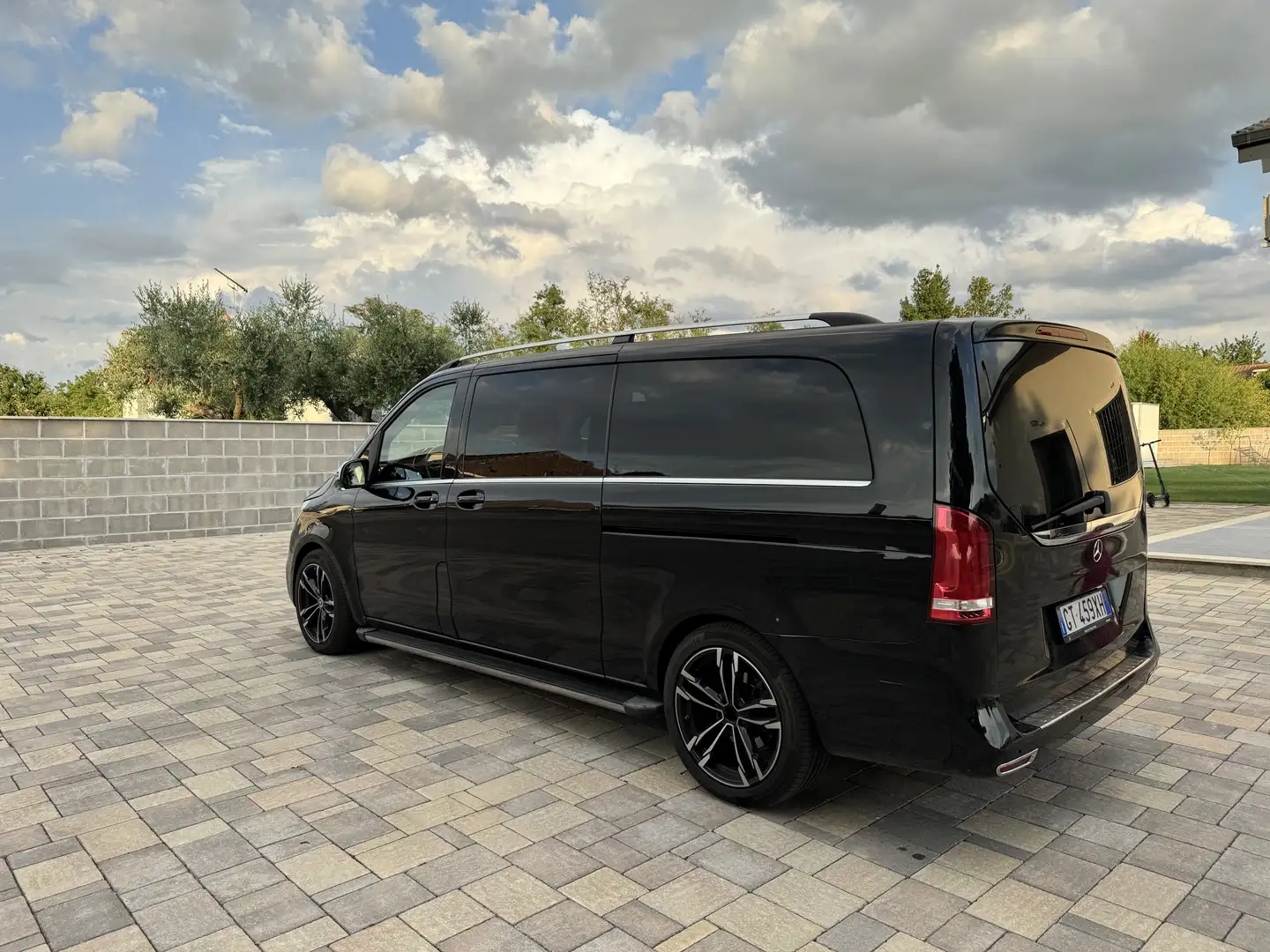 Mercedes-Benz V 220 Premium extralong - 2