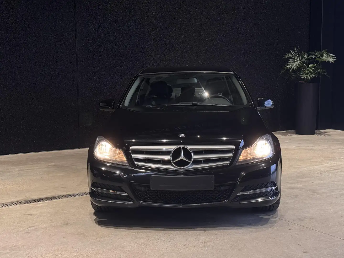 Mercedes-Benz C 180 Berline C BE Avantgarde CARPLAY! Noir - 2