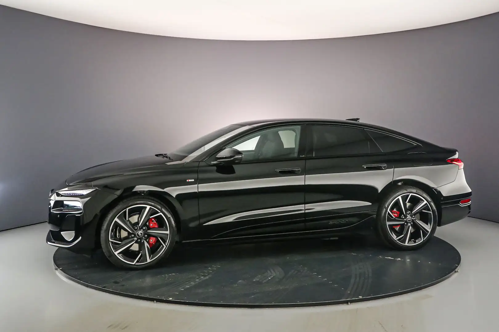 Audi A6 e-tron Sportback e-tron 367pk S edition Negro - 2