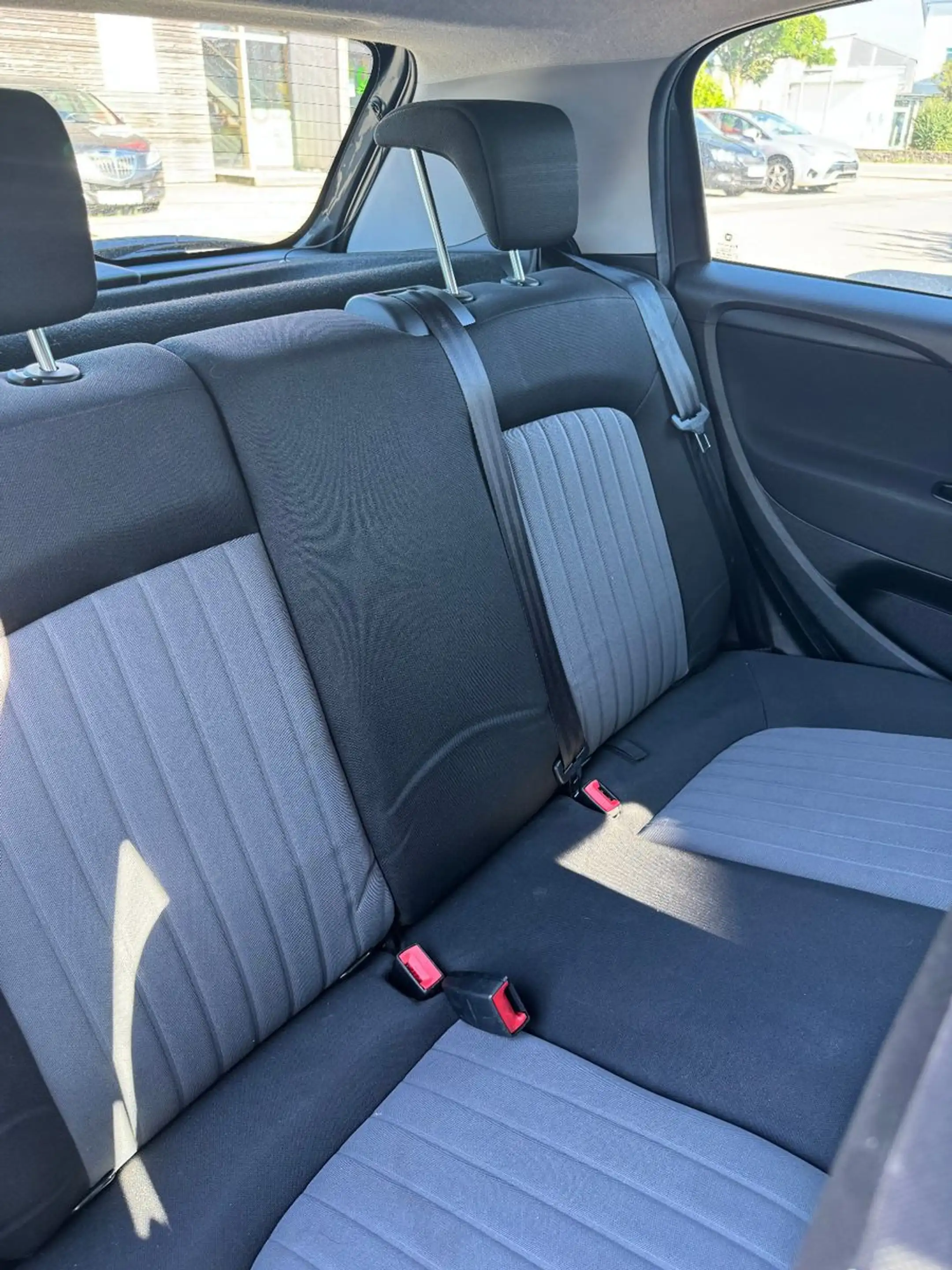 Fiat Punto MYSTYLE Klima — photo 13