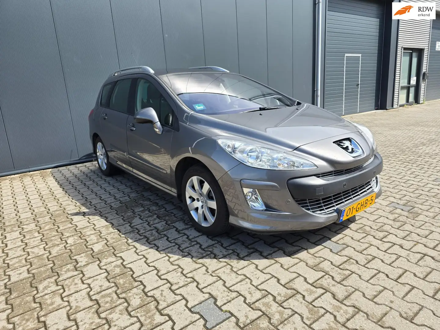 Peugeot 308 SW 1.6 VTi XT Grijs - 1