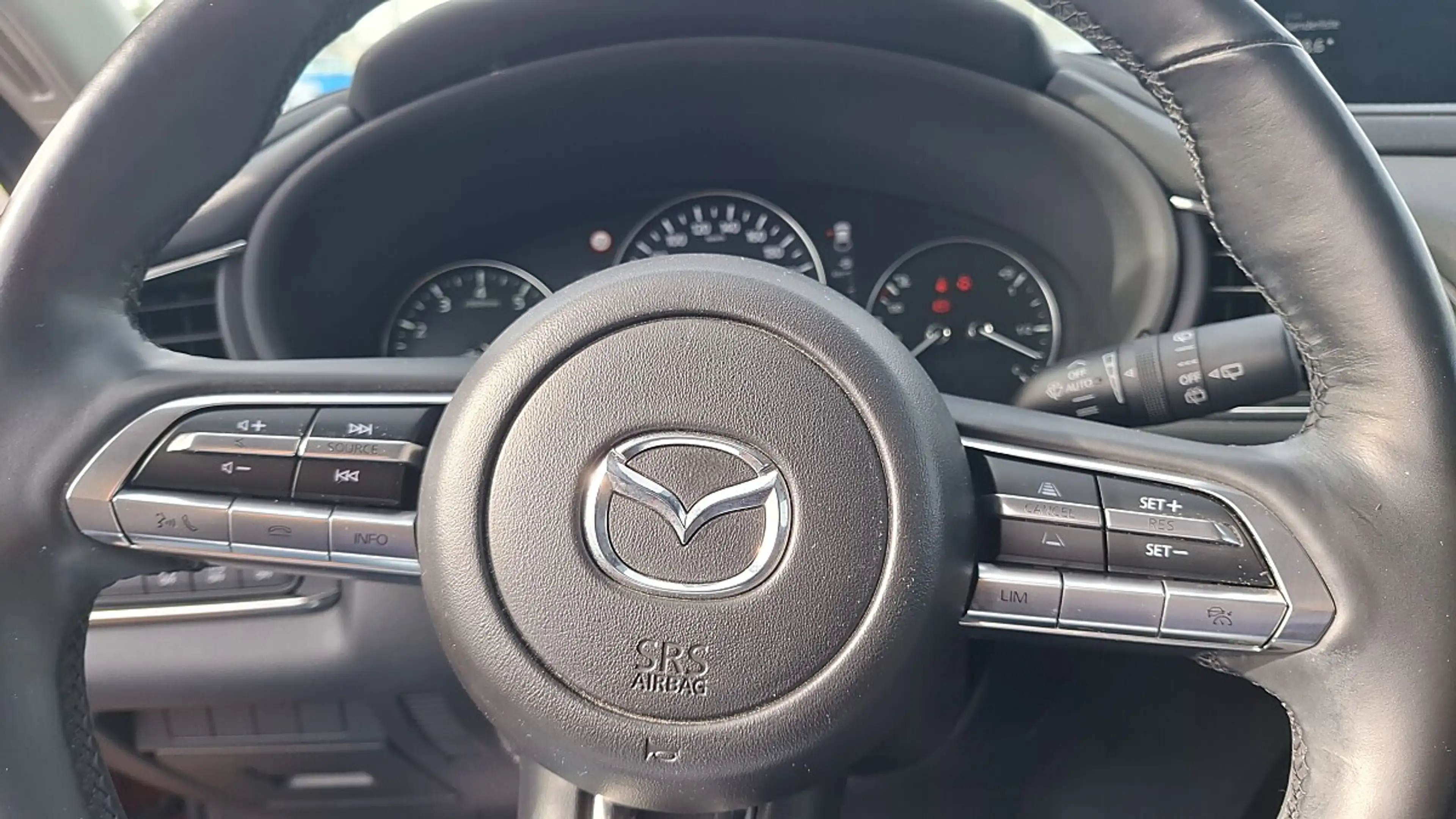 Mazda CX-30 G122 Comfort+ Aut. — photo 11
