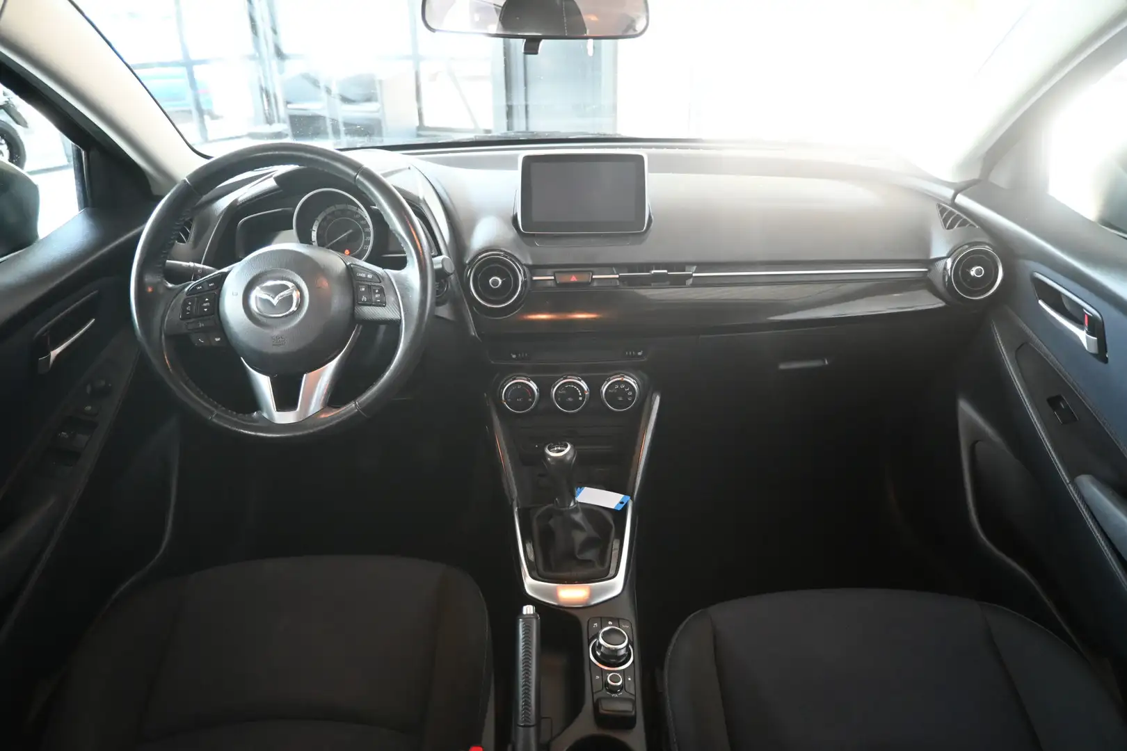 Mazda 2 1.5 Skyactiv-G GT-M Line Airco Navigatie Stoelverw Bruin - 2