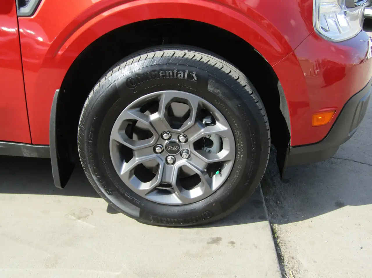 Ford Maverick снимка Ford Maverick