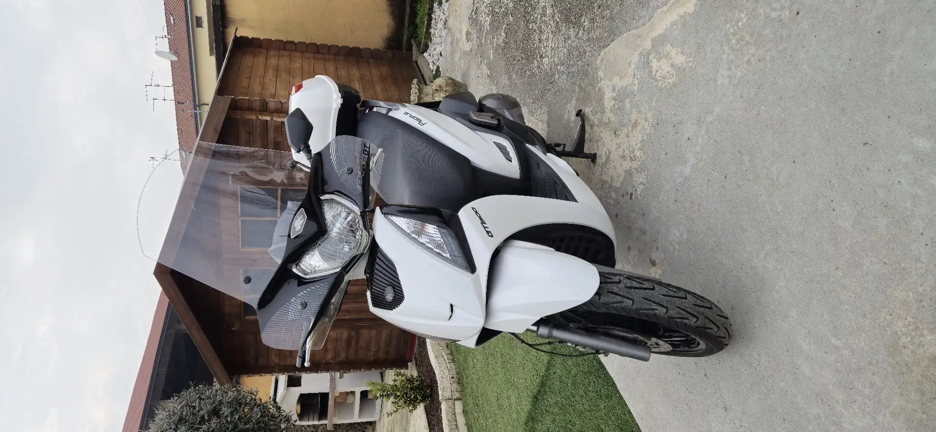Kymco People GT300i Blanco - 1