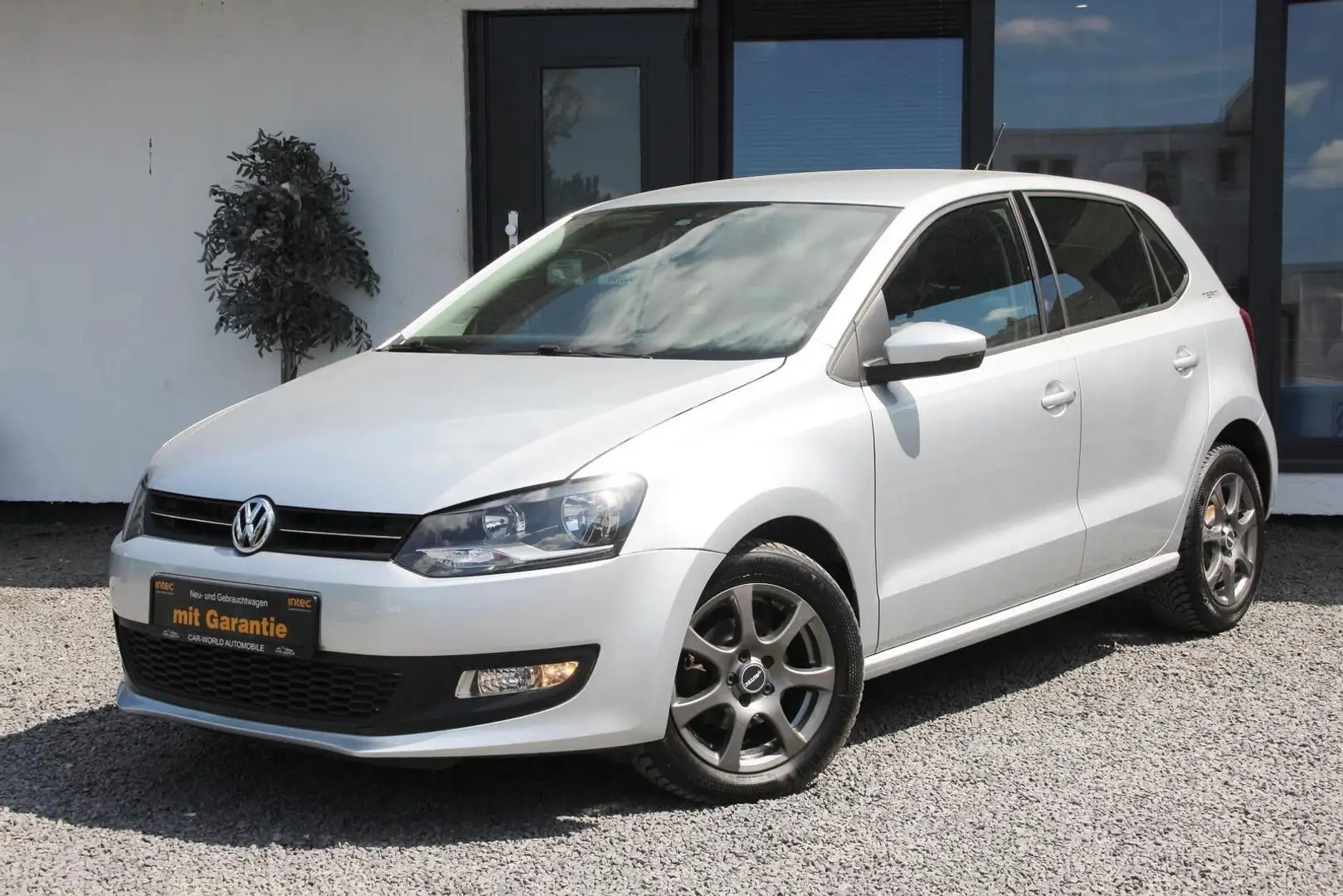 Volkswagen Polo V Automatik Navi Klima SHZ Garantie Team Срібний - 1